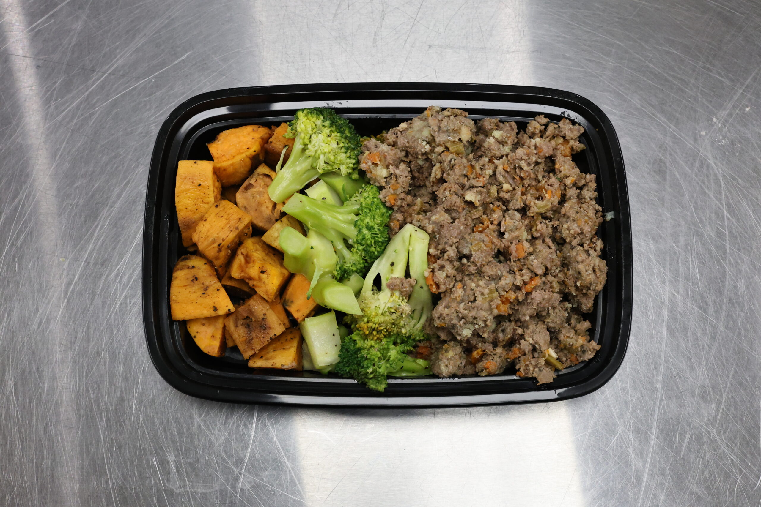 Grass-Fed Beef & Roasted Sweet Potato Bowl with Broccoli