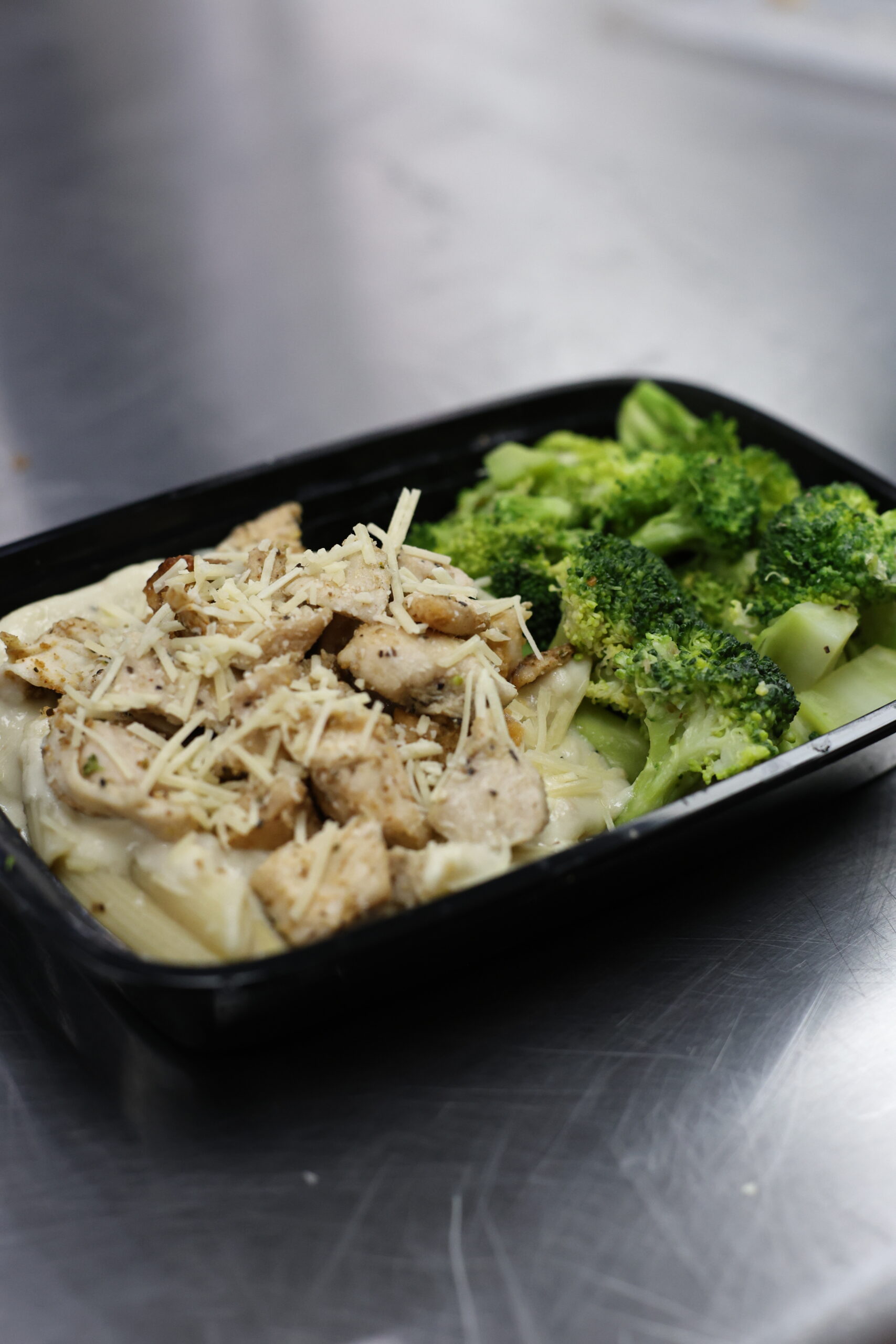Pasture-Raised Chicken Alfredo with Roasted Broccoli